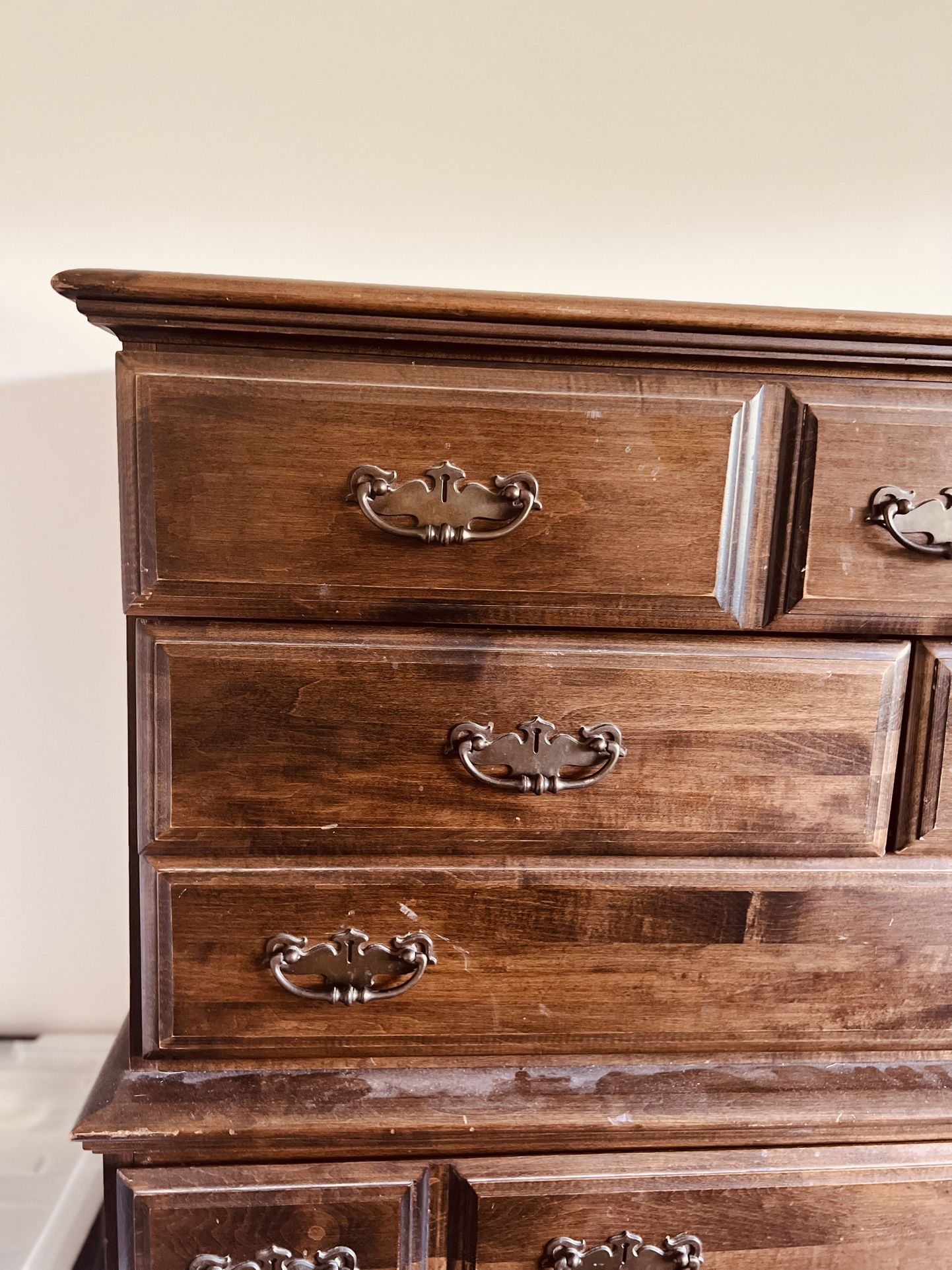  Dresser Beautiful Vintage 