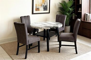 🔥Furniture & Mattress Discounters 🔥