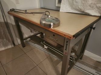 Drafting table