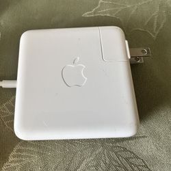 Apple 85W MagSafe Power Adapter for 15- and 17-inch MacBook Pro