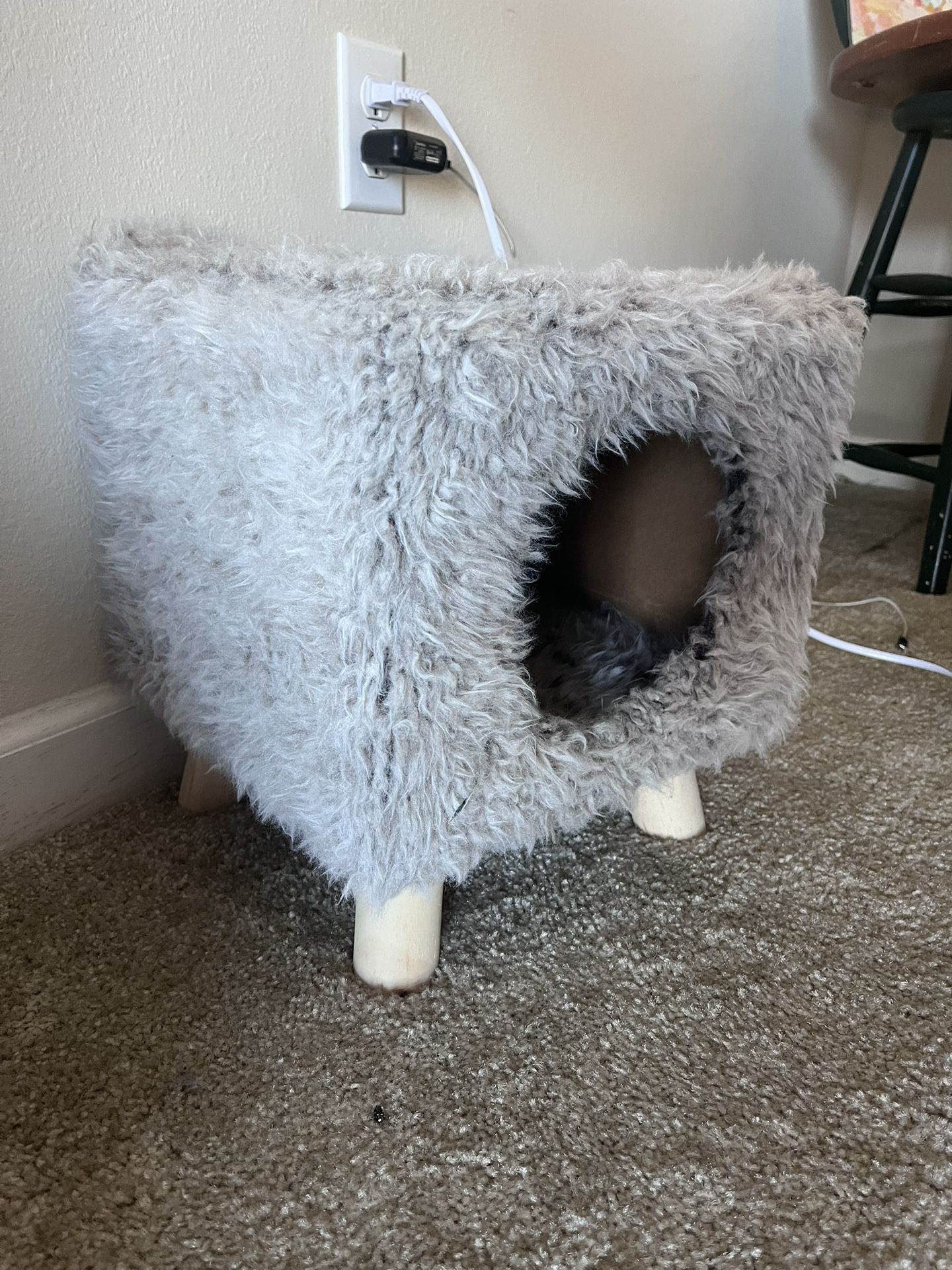 Cozy Cat Cube