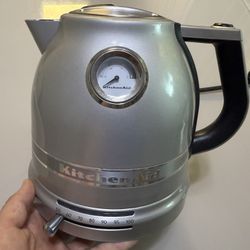 KitchenAid Electric Kettle – For Parts or Repair