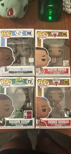 Basketball Funko pops