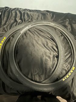 maxxis hook worm 29in