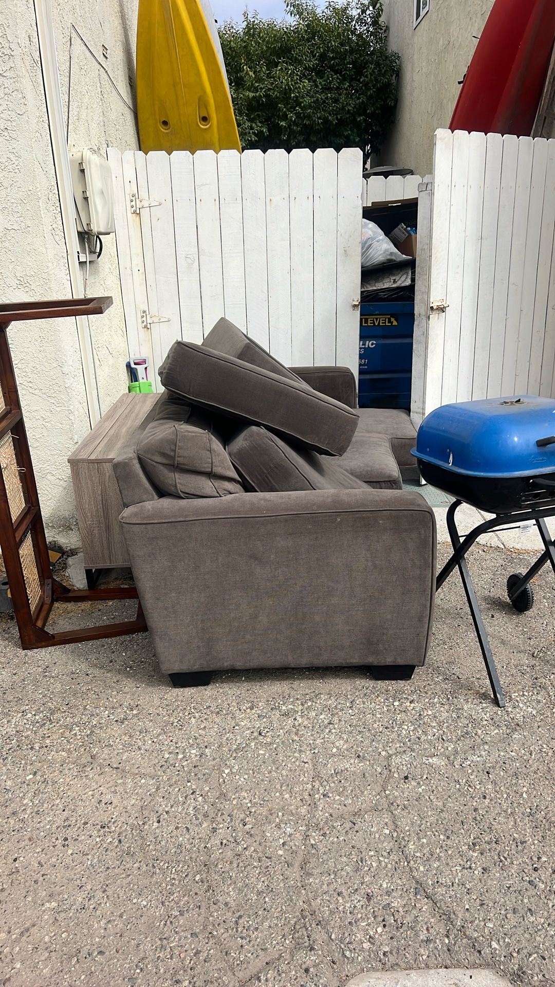 Free Sofa With Lounge Chaise, Bench And Media Storage