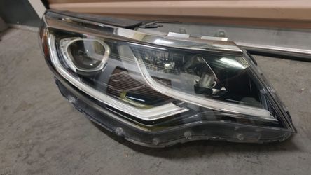 2019- 2020 Kia Optima Halogen OEM Headlight RH Front Right Passenger
