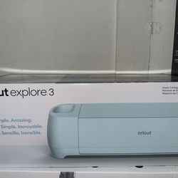 CRICUT 3