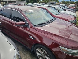 2014 Ford Taurus