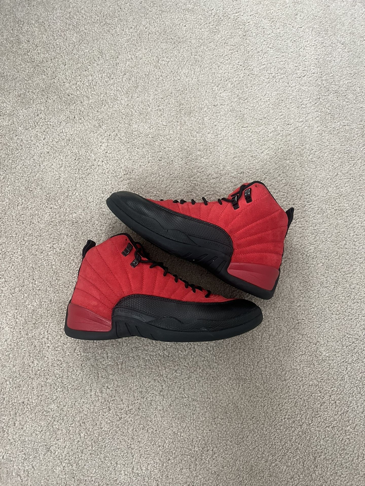 Jordan 12 “Reverse Flu Game” size 9.5
