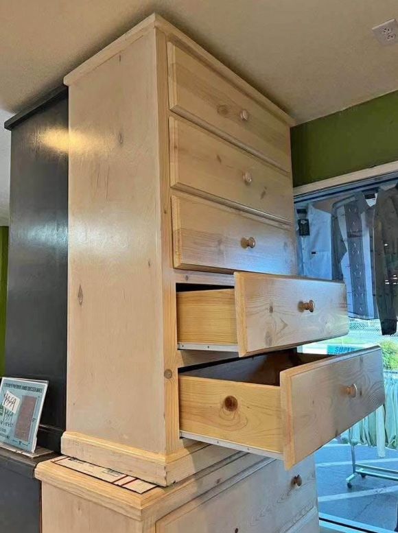 Five Drawers Dresser