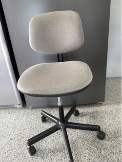 Desk Swivel Rolling Computer Chair, Exc like new