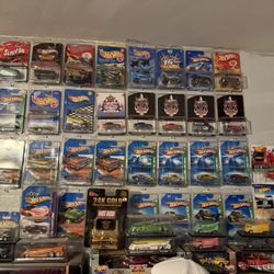 Lot of Hot wheels Collectible 