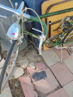 Varsity 10 speed bike
