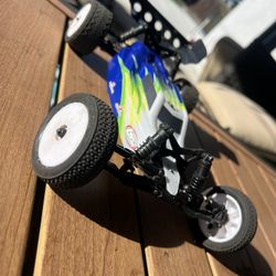 LOSI mini-b 1/16th Scale Brushed RTR