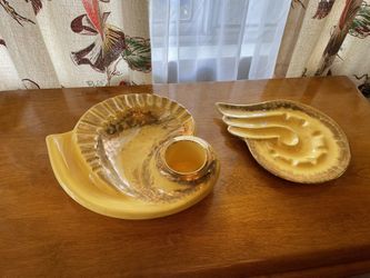 1950s Mid  Century Yellow Gold Ceramic Ashtray Set 