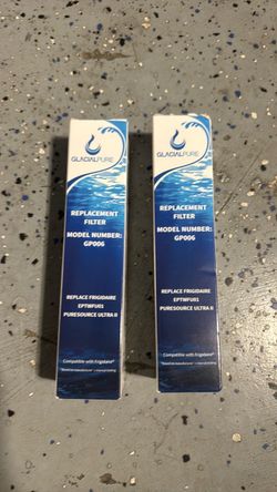 Water filter in refrigerator