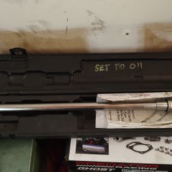 Snap-On 1/2 Inch Drive Twist Style Torque Wrench 