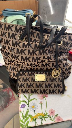 Gently used Michael Kors