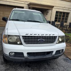 2003 Ford Explorer