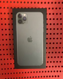 iPhone 11 Pro Max Box and Charger