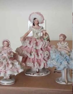 Vintage Germany Dresden Porcelain Lace Doll figurine Victorian Flower Basket Dolls Collectible Figures