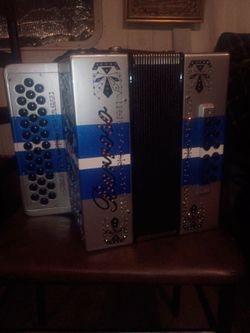 Accordion compacto 34 botones bin sonador tono mi mayor