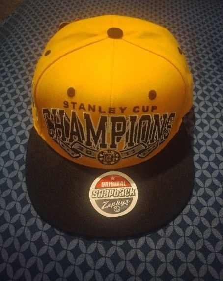 Vintage Boston Bruins 2011 Stanley Cup Champion Zephyr Snap back Hat NEW