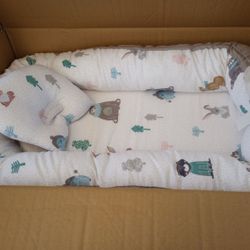 New Brandream Baby Nest Bed, Dinosaur Baby Lounger.