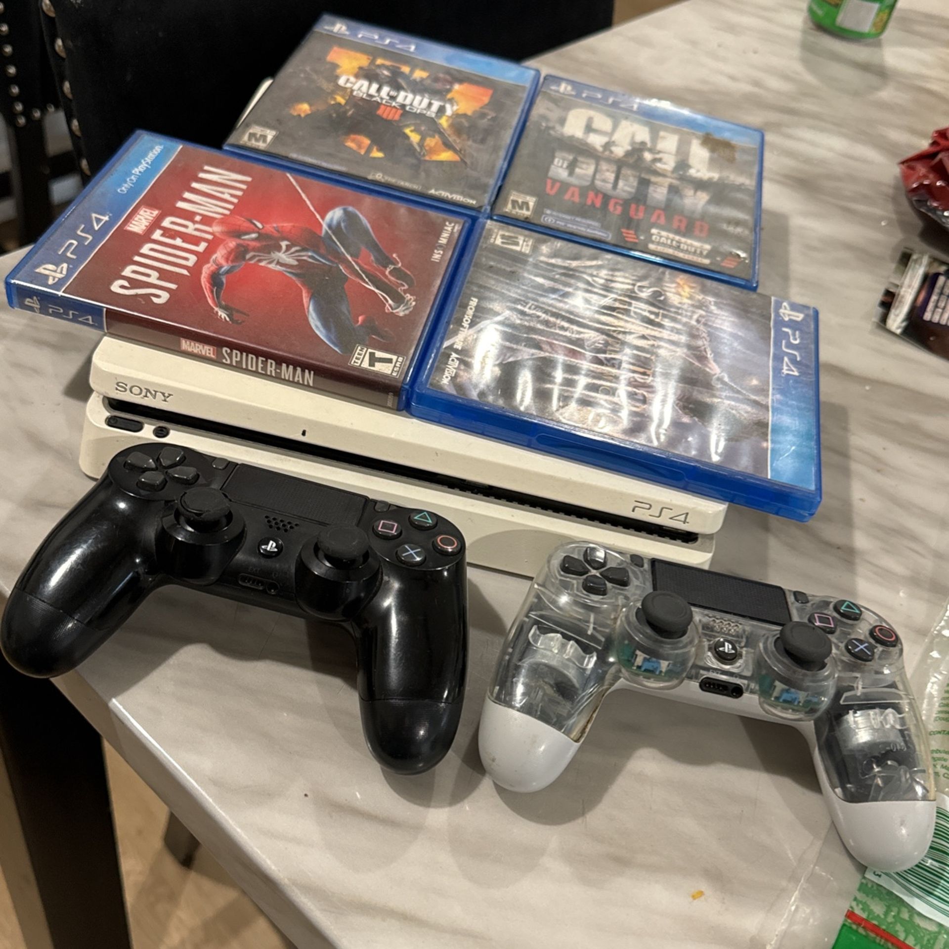 PS4
