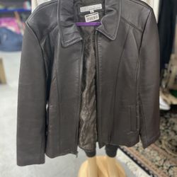 Wilson Leather Jacket Size Xl