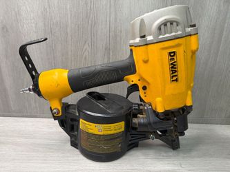 DEWALT DWF83C Pneumatic 15° Coil Framing Nailer (A1D029744)
