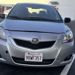 2010 Toyota Yaris