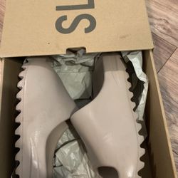 Yeezy Slides