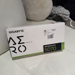 GeForce RTX 5070 AERO OC 12G Graphics Card