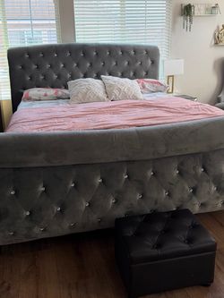 Grey Tufted Velvet Sleigh Bed Frame