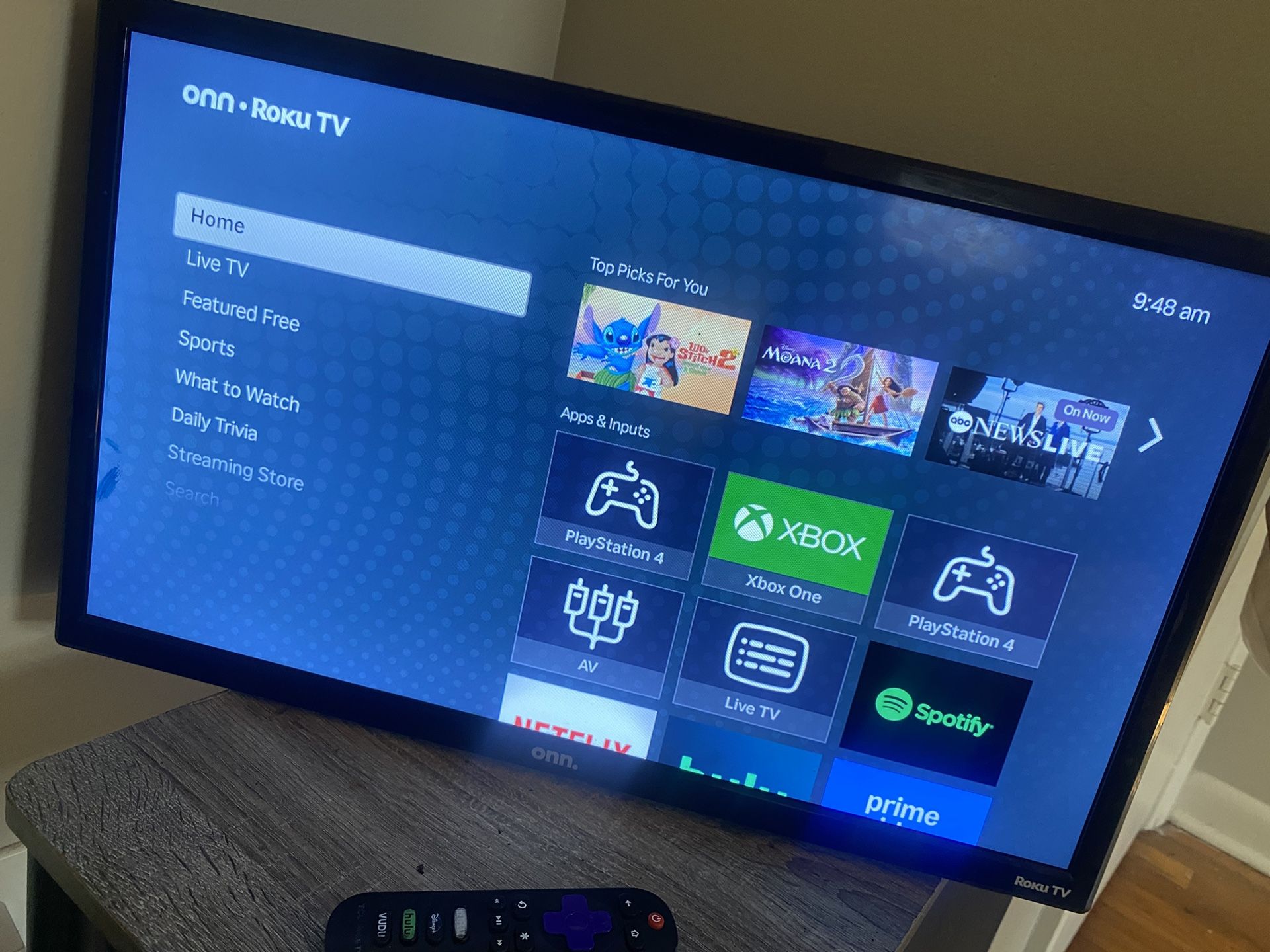 Roku Tv And Remote
