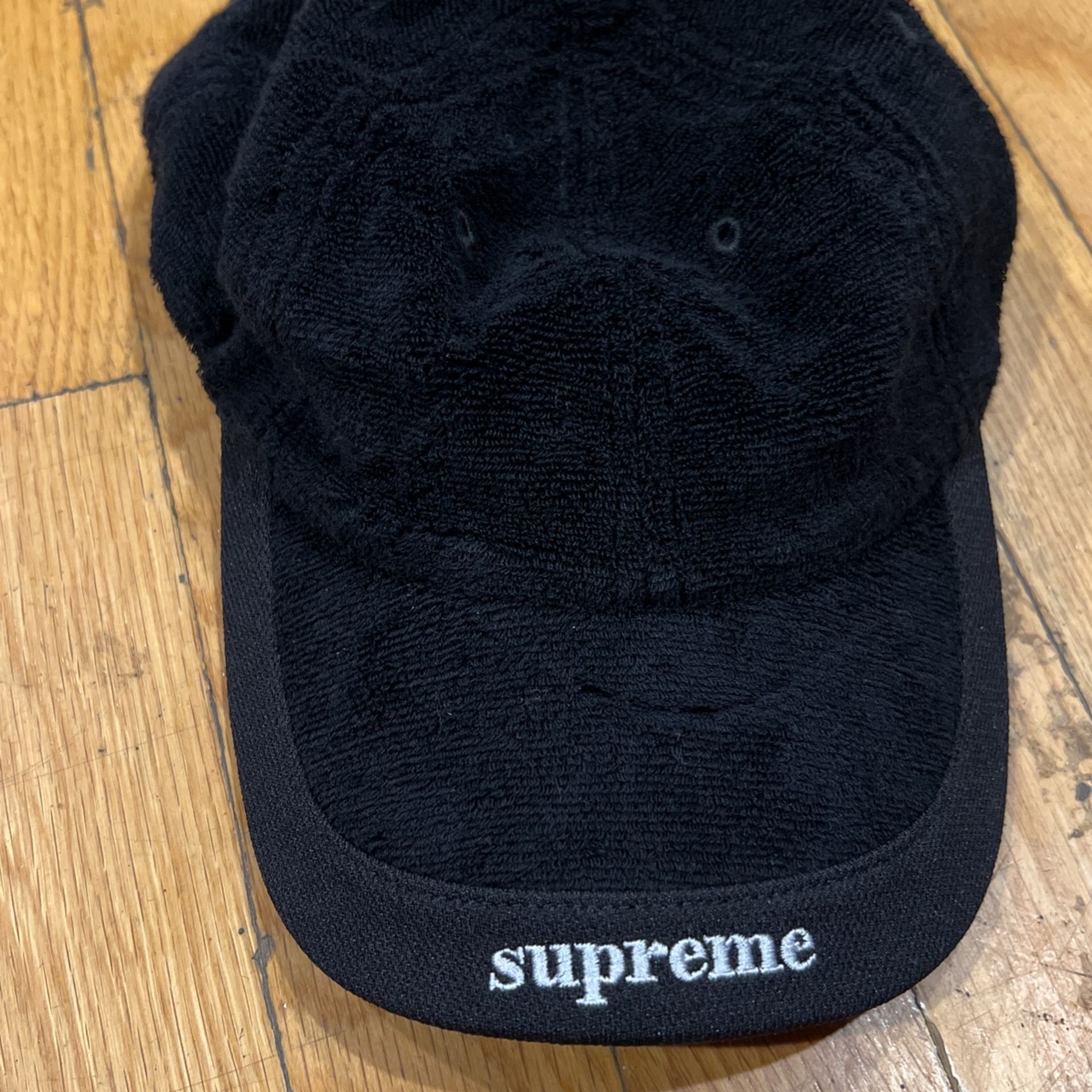 Supreme Hat