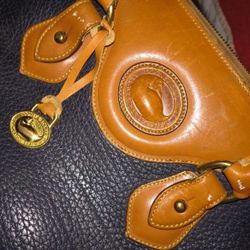vintage Dooney & Bourke All-Weather Leather bag