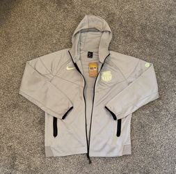 Men’s Small Nike FC Barcelona Tech Fleece Jacket (Gray)