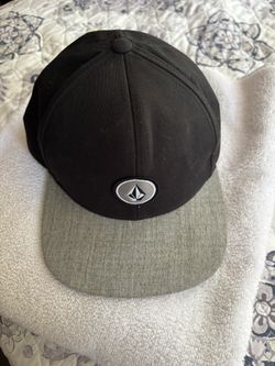 Volcom Black and Gray Hat