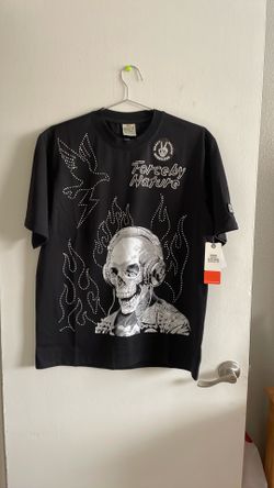 Black t shirt