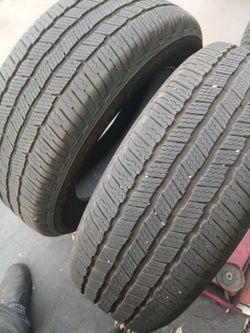 Used pair 275 60 20 Michelin only 2