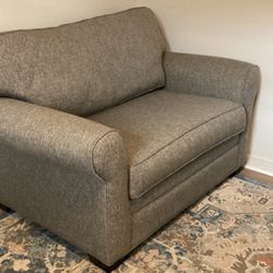 Sleeper Love Seat Couch