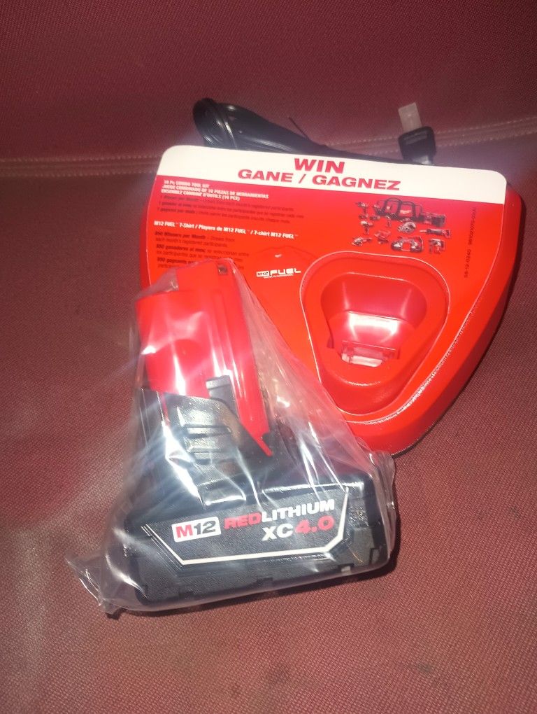 M12 4.0 With Charger 