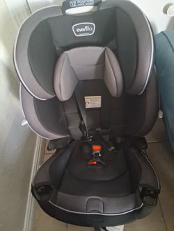 Evenflo Carseat