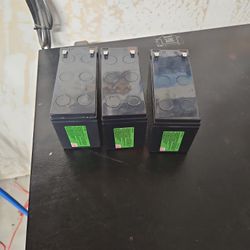 Power Wheels Razor Dirt Rocket Bike 12v Batteries. 3x 36v 