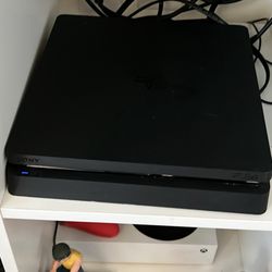 PS4 Slim