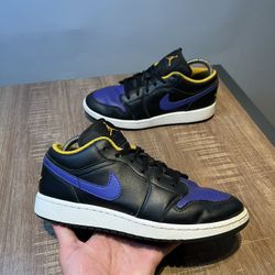 Nike Air Jordan 1 Low Dark Concord Purple GS Multi Size 6.5Y 553560-075
