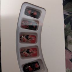 Press On Nails