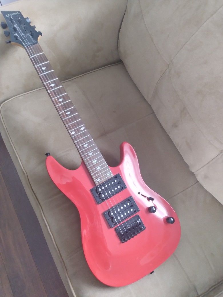 Electric Guitar 3/4 Size